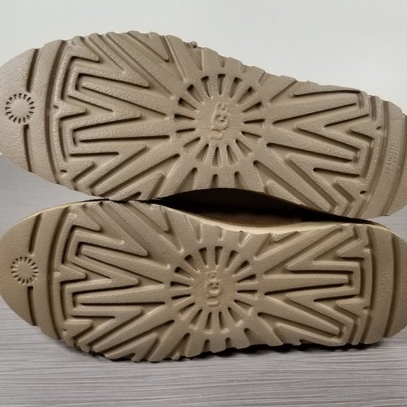 UGG Cory II Genuine Shearling Lined Boot, Chestnut Suede, Womens Size 6 US / 37 - Picture 9 of 11